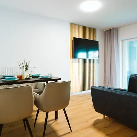 Apartament Przy Dworcu Glownym Free Parking Apartment
